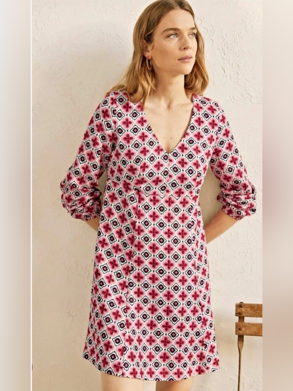 Boden V-Neck Flippy Linen‎ Dress